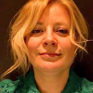 Meet your Posher, Elena